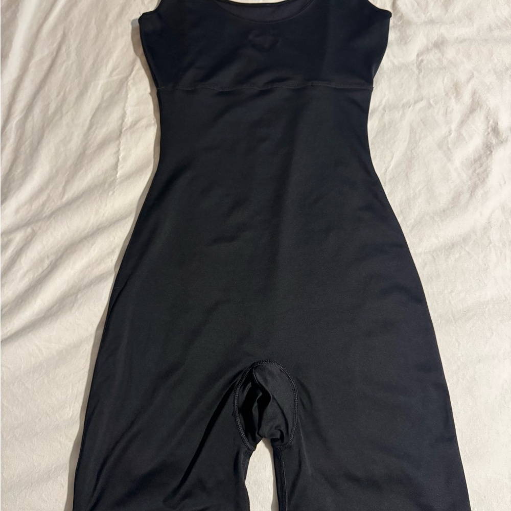 SPANX Black Sleeveless Top